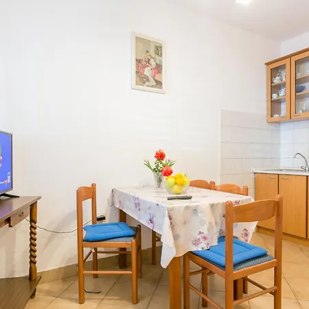 شقة With A Parking Space Brela, Makarska - 21796 *