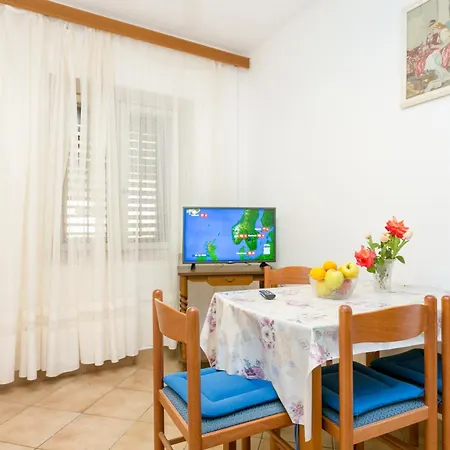 شقة With A Parking Space Brela, Makarska - 21796